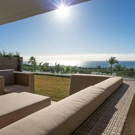 With Spectacular View In Cabopino Apartman Marbella