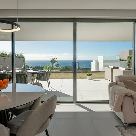 With Spectacular View In Cabopino شقة *
