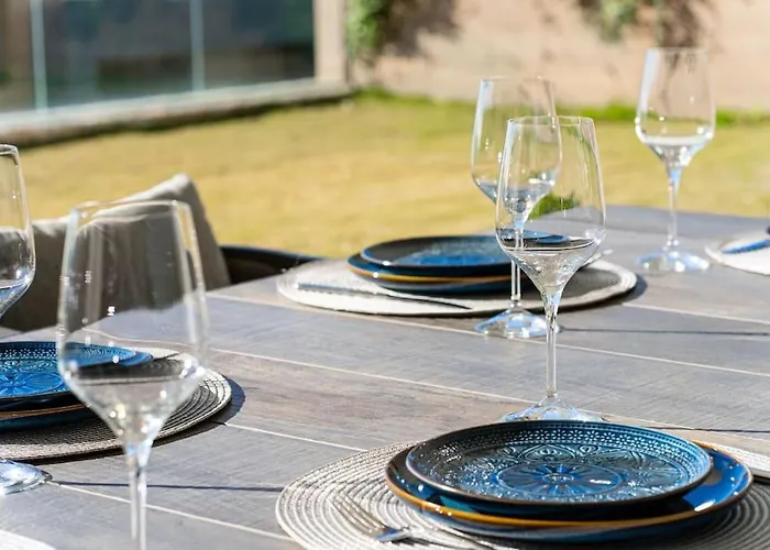 With Spectacular View In Cabopino *